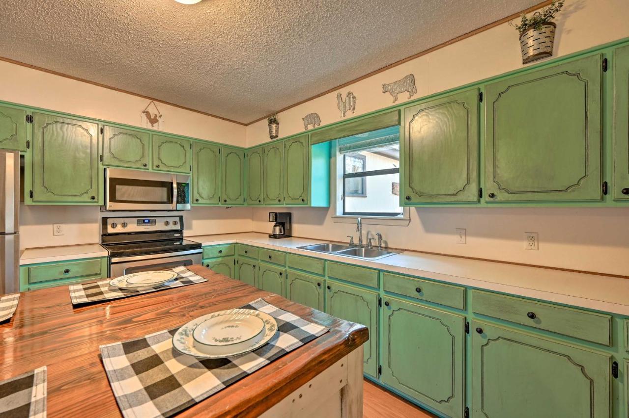 Pet-Friendly Shady Oaks Broken Bow Gem With Patio! Villa Екстериор снимка