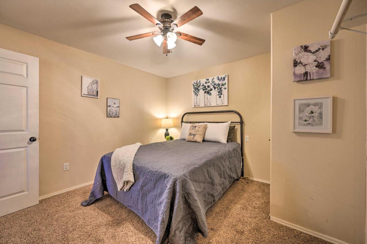 Pet-Friendly Shady Oaks Broken Bow Gem With Patio! Villa Екстериор снимка